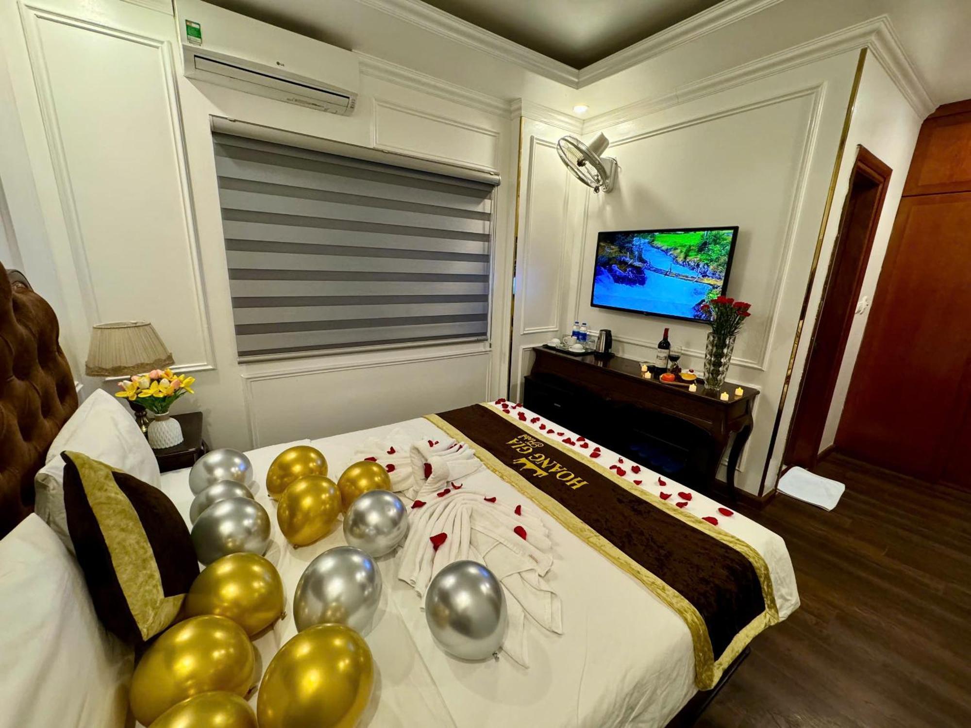 Hoang Gia Hotel Nhan Hoa Hanoi Buitenkant foto