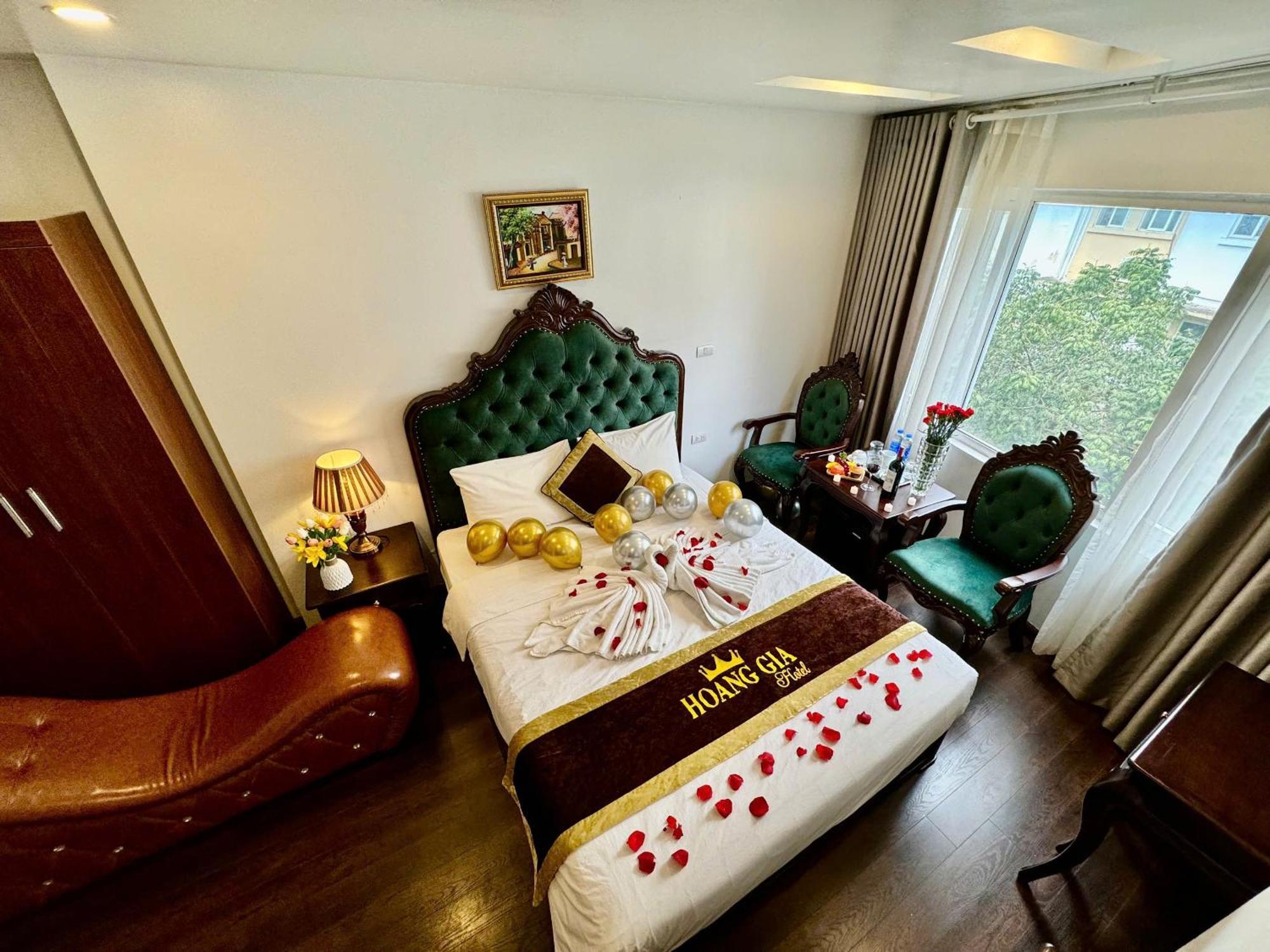 Hoang Gia Hotel Nhan Hoa Hanoi Buitenkant foto